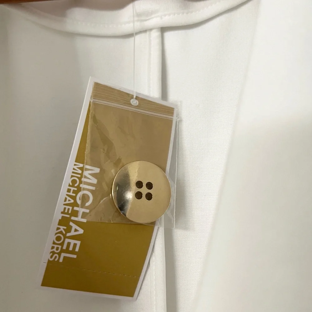 MICHAEL Kors White Ponte Knit Notch Lapel Long Sleeve Button Front Blazer - Picture 11 of 12